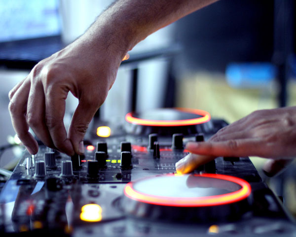 Disc Jockey Course